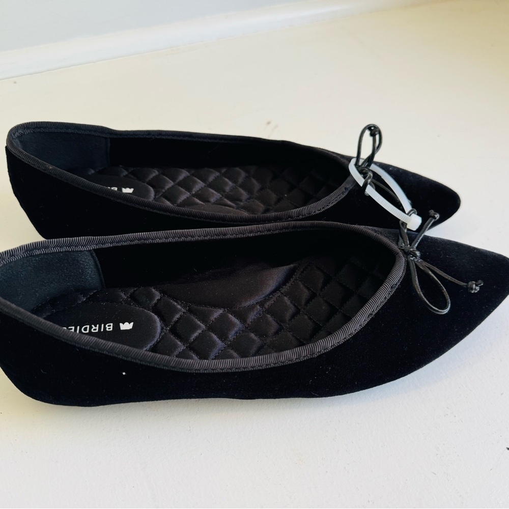 Birdies Black Flats Sleek Suede Loafers Never Worn - Picture 4 of 4
